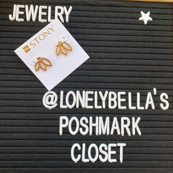 Lotus Earrings - Picture 5 of 11